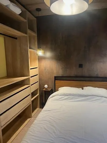 Apartamento Appartement Avec Piscine Privee A Annecy França