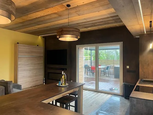 Apartment Appartement La Mouette A Annecy France